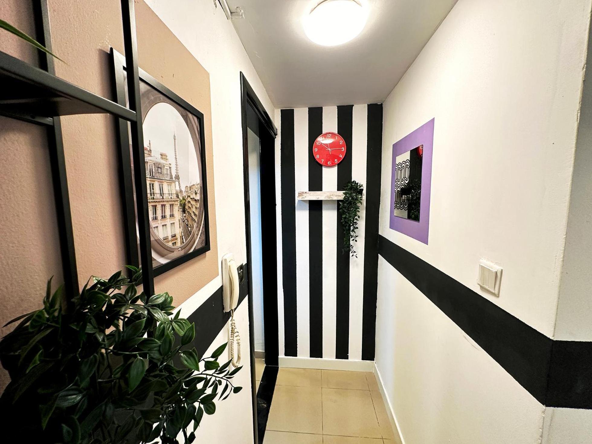 Privatunterkunft Cozy Corner Partition Near Burjuman Metro *