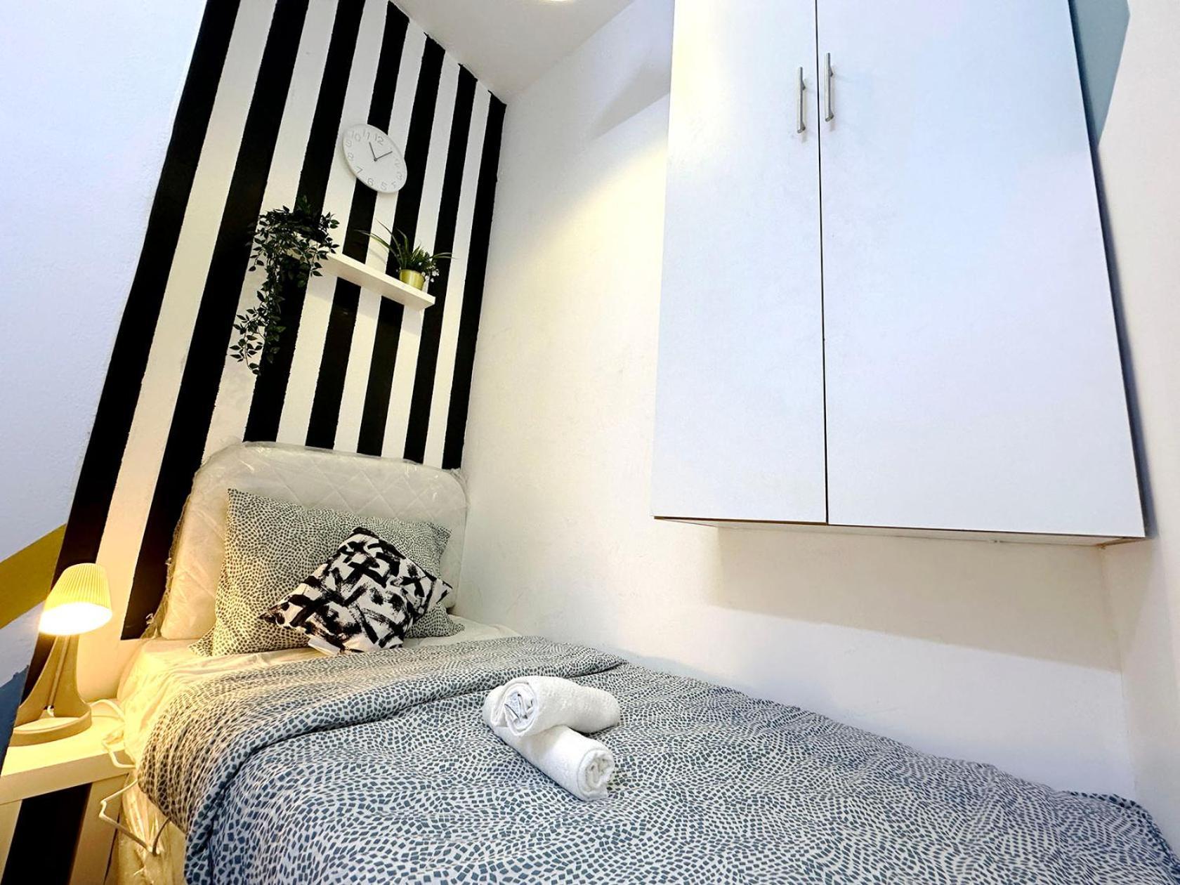 Privatunterkunft Cozy Corner Partition Near Burjuman Metro *